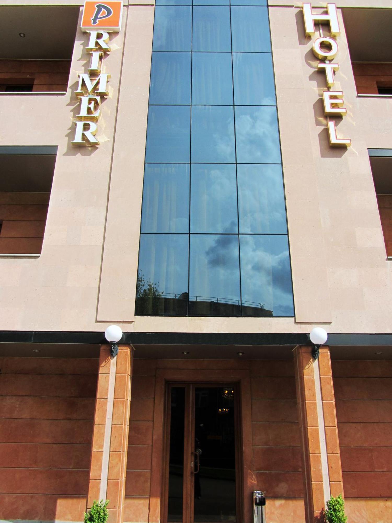 Primer Hotel Erivan Exterior foto