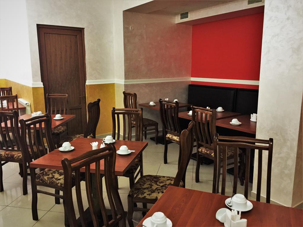 Primer Hotel Erivan Exterior foto